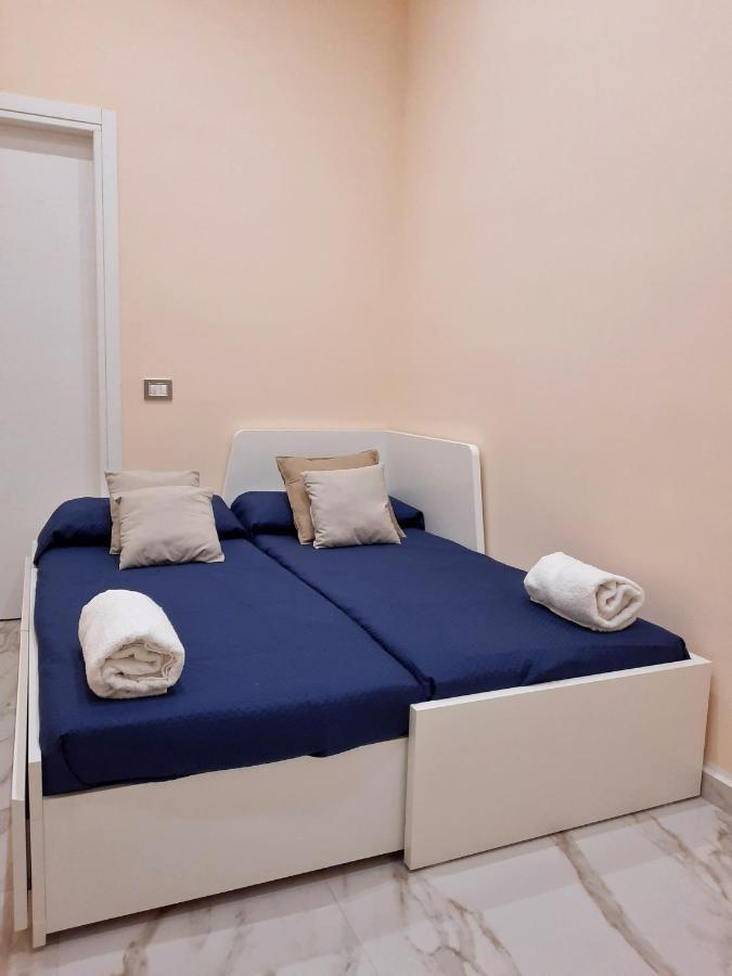Re Ferdinando Apartment Napoli Eksteriør bilde