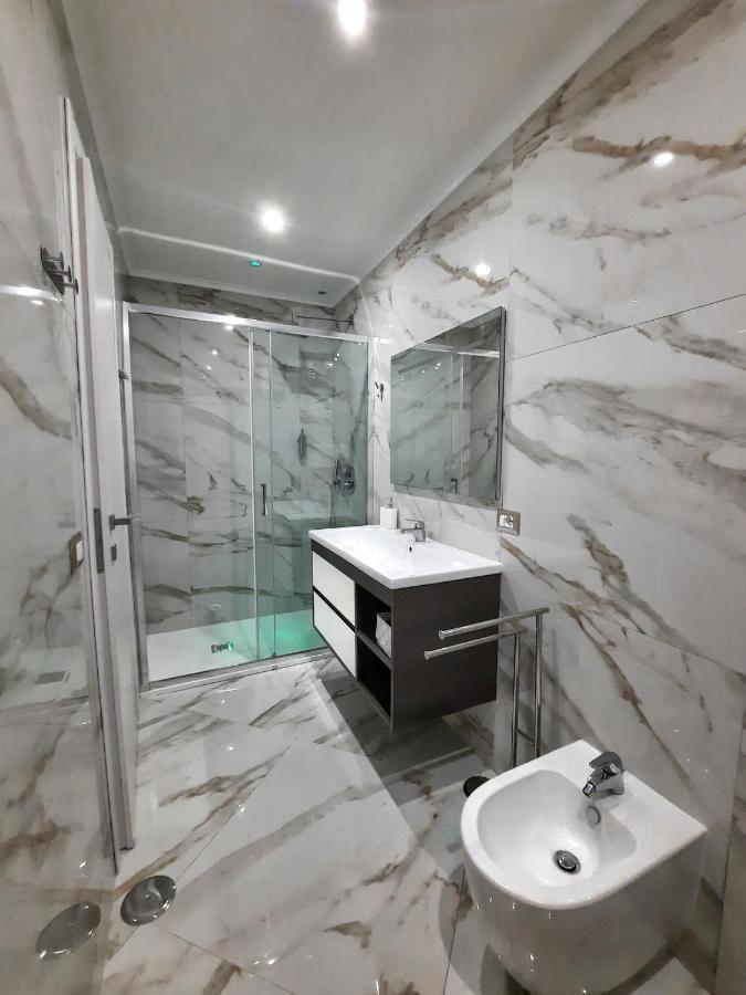 Re Ferdinando Apartment Napoli Eksteriør bilde